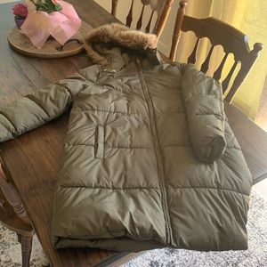 Old Navy Frost-Free Long Hooded Puffer Jacket